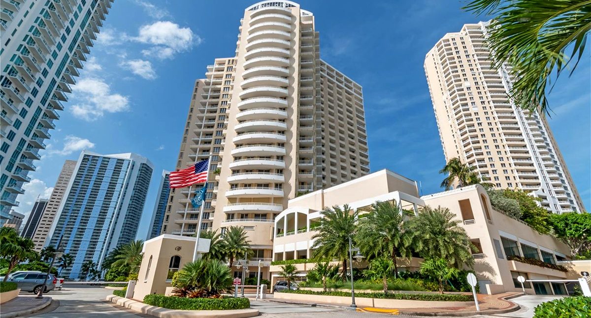 One Tequesta Point Garage Repair